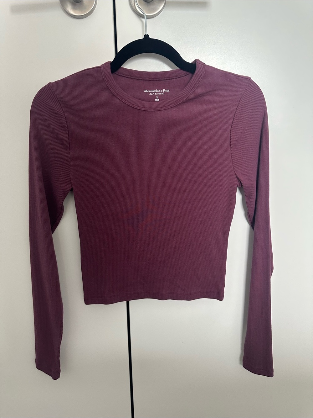 Abercrombie Magenta Ribbed Long Sleeve